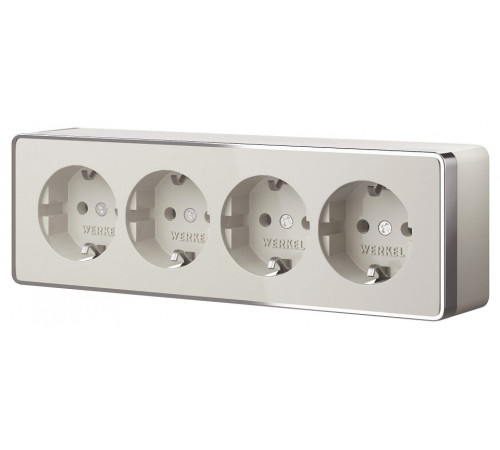 Розетка четверная с заземлением и со шторками Werkel Gallant W5072204