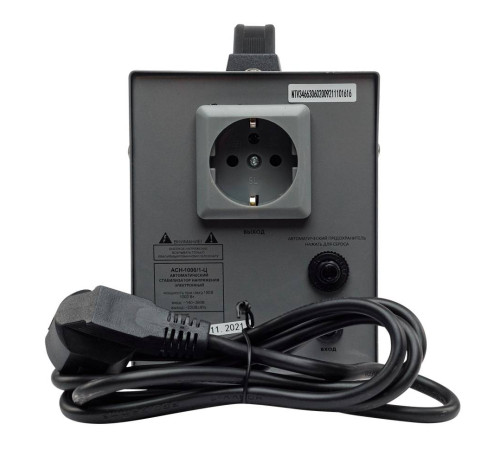 Стабилизатор напряжения Ресанта АСН-/1-Ц 1 кВт 63/6/7