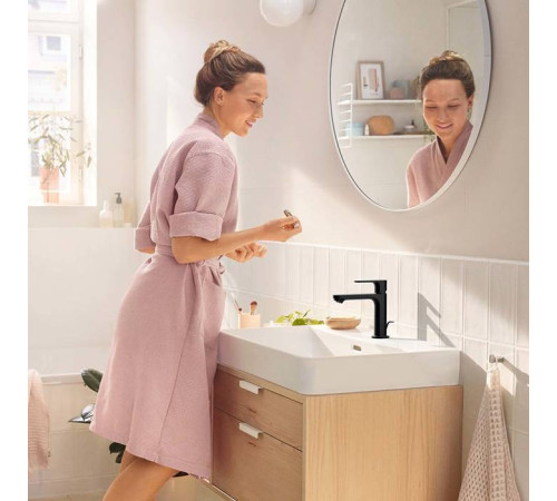 Смеситель для раковины Hansgrohe Rebris S 110 с донным клапаном черный матовый 72517670