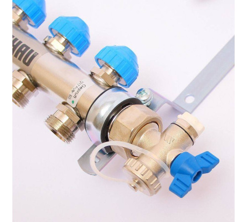 Коллекторная группа REHAU HKV-D 1 x 3/4 4 выхода 208041