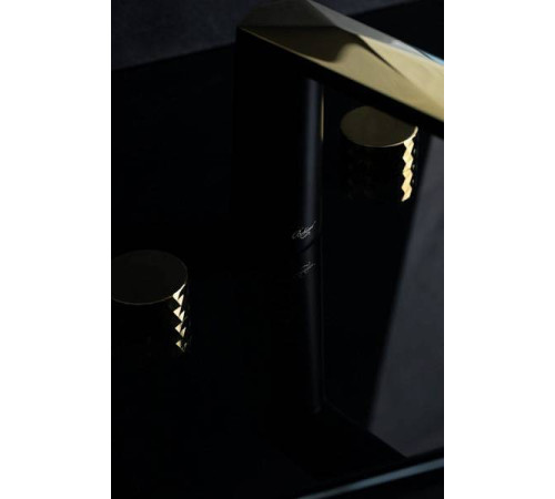 Смеситель для раковины на 3 отверстия Boheme Venturo Diamond черный/золото 150-BG-DIAMOND