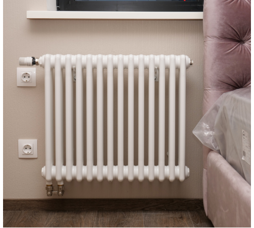 Трубчатый радиатор Arbonia 3057 8 секций нижнее подключение 3057/08 N69 твв RAL 9016