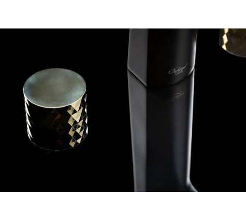 Смеситель для раковины на 3 отверстия Boheme Venturo Diamond черный/золото 150-BG-DIAMOND
