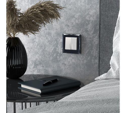 Выключатель двухклавишный с подсветкой (белый матовый) W1120161