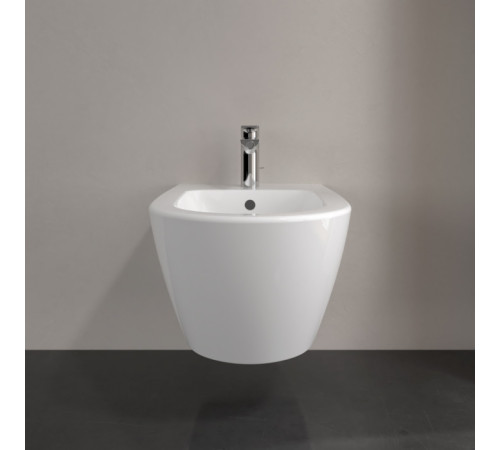 Биде подвесное Villeroy & Boch Subway 2.0 37х56.5х28 см CeramicPlus альпийский белый 540000R1