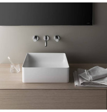 Раковина накладная Laufen Living Square 36х36х13 см без отверстия без перелива белая 8.1143.3.000.112.1