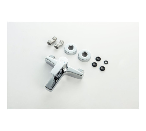 Смеситель для ванны Aquanet Лугано хром AQ1740CR