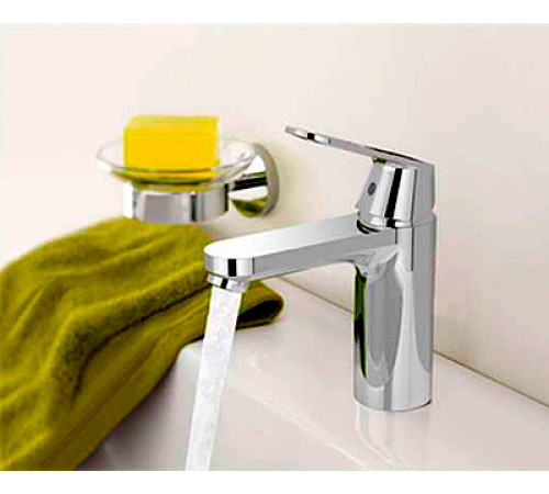 Смеситель для раковины GROHE Eurosmart Cosmopolitan M-Size с цепочкой хром 23326000