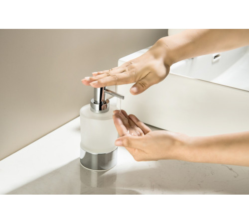 Дозатор для жидкого мыла настольный Aquatek Лира AQ4429CR