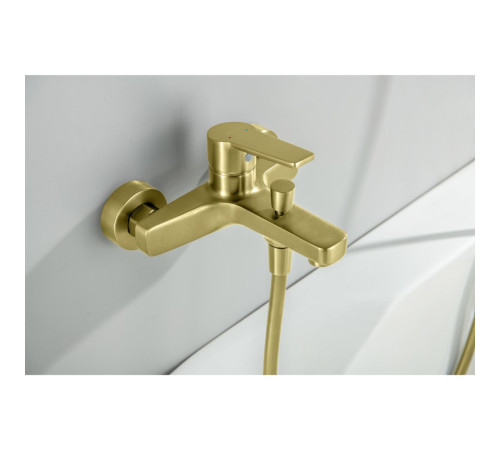 Смеситель для ванны Aquanet Лугано с душевым гарнитуром 3jet шлифованное золото AQ1748BG