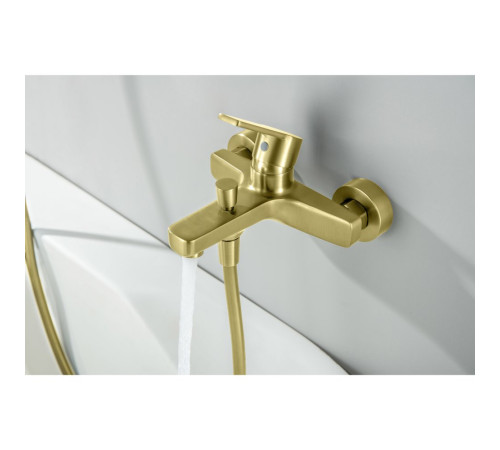 Смеситель для ванны Aquanet Лугано с душевым гарнитуром 3jet шлифованное золото AQ1748BG