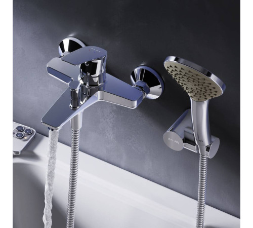 Смеситель для ванны и душа AM.PM Gem с душевым набором F90A15000