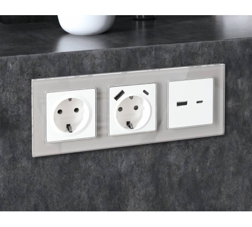 Рамка на 4 поста Ambrella Volt Platos Стекло органическое AF330404