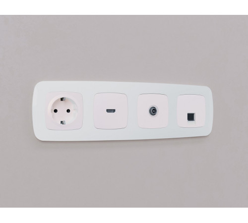 Накладка для розетки RJ-11 или RJ-45 Ambrella Volt Quant OP2120