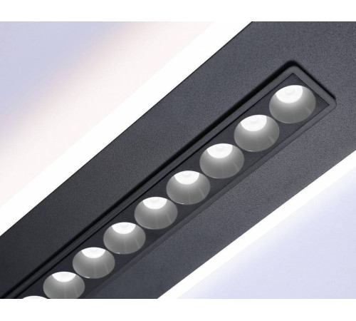 Накладной светильник Ambrella light Comfort LineTech 70 Вт FL51448