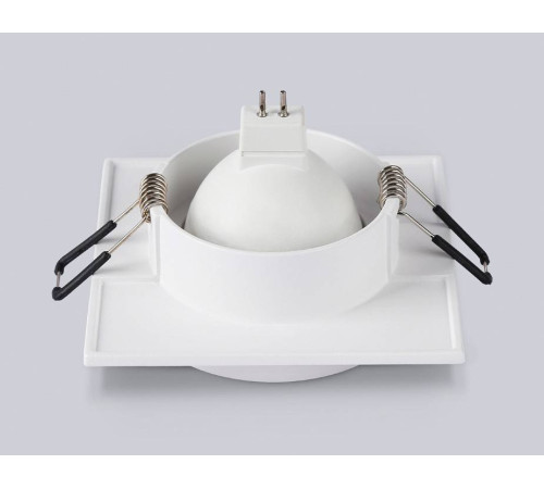 Встраиваемый светильник Ambrella Light TN TN30709