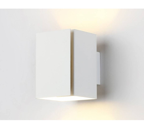 Накладной светильник Ambrella Light TN TN5115