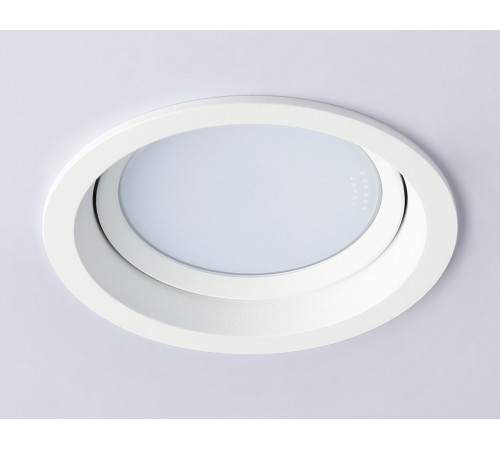 Встраиваемый светильник Ambrella Light TN TN52230