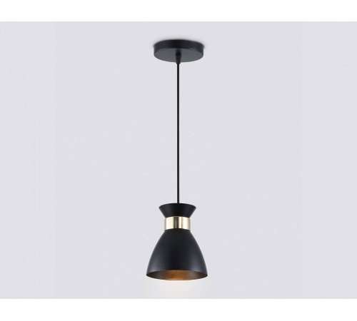 Подвесной светильник Ambrella Light TR TR8468