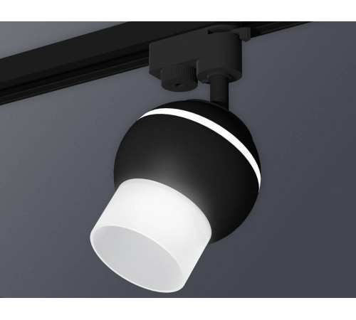 Светильник на штанге Ambrella Light XT XT1102072