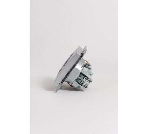 Розетка с заземлением и со шторкой, без рамки Elbi Eleсtriс Zena Vega 609-011000-243
