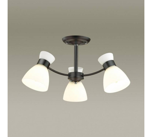 Люстра на штанге Lumion Wilma 4534/3C