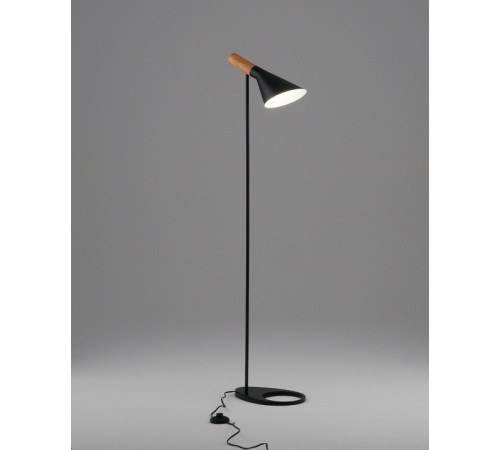 Торшер Moderli Turin V11334-1F