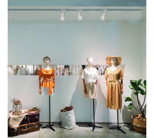 Светильник на штанге Mantra Fuji 7205