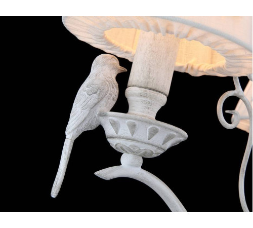 Подвесная люстра Maytoni Bird 3 лампы ARM013-03-W