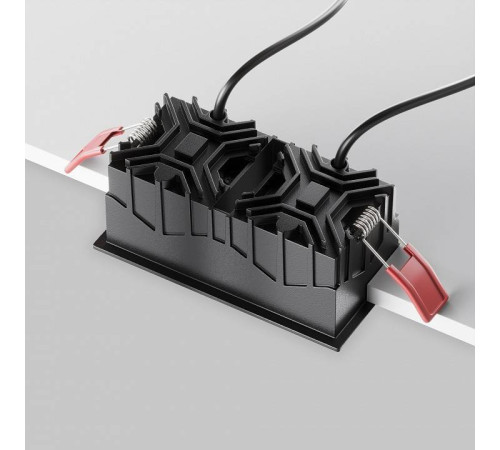 Встраиваемый светильник Maytoni Alfa LED DL043-02-10W3K-SQ-B-1