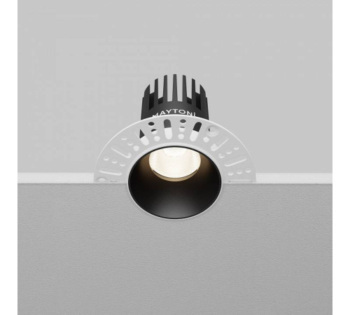 Встраиваемый светильник Maytoni Dip DL119-10W-4K-TRS-B