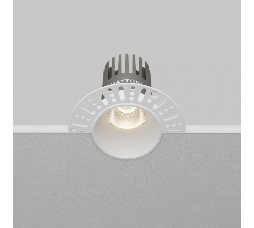 Встраиваемый светильник Maytoni Technical Dip DL124-10W-4K-TRS-W