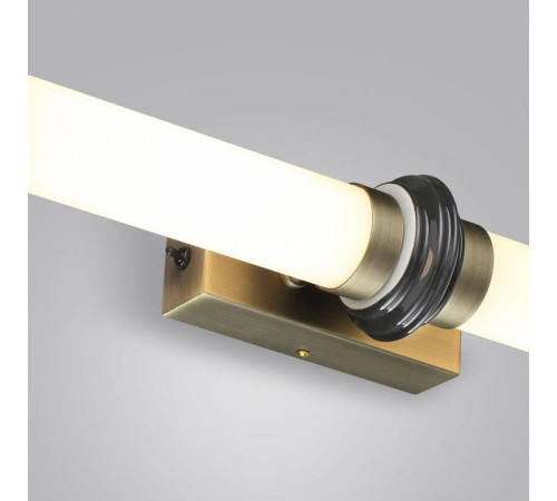 Накладной светильник Odeon Light Ula 5404/28WL