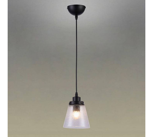 Светильник на штанге Omnilux Borgo OML-51006-01