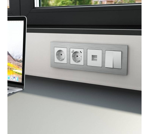 Рамка на 4 поста Werkel AluMax алюминий a066328