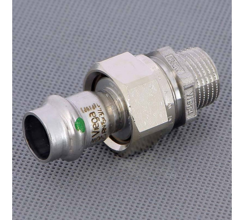 Муфта переходная пресс-В Viega Sanpress Inox нержавеющая сталь 15x3/4 436582