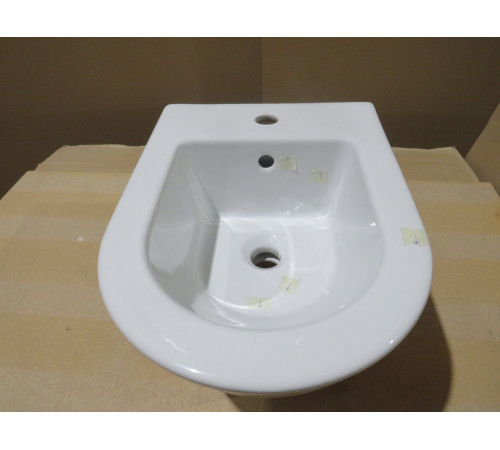 Биде подвесное GSI Kube X 500x360 мм с отверстием под смеситель без крепежа 9464111