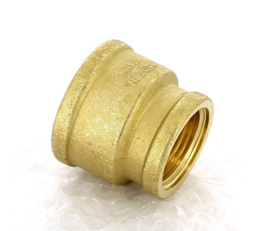 Муфта латунная Tiemme 1 1/4 x 1 дюйм ВР-ВР 1500110