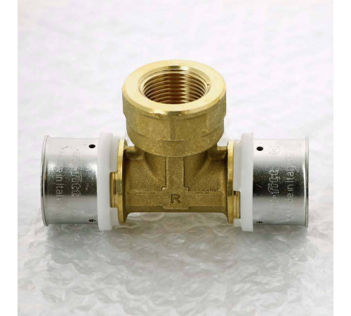 Тройник пресс-В Uni-Fitt 32х3/4х32 707G9390