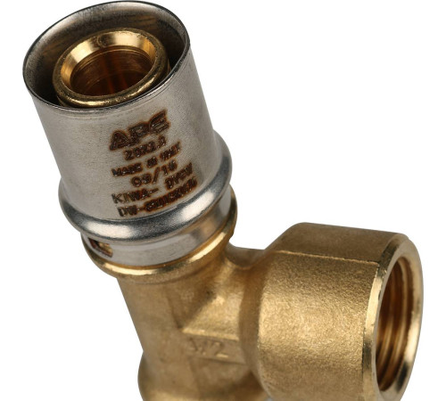 Тройник-переходник пресс STOUT с внутренней резьбой 20х1/2х20 SFP-0007-001220