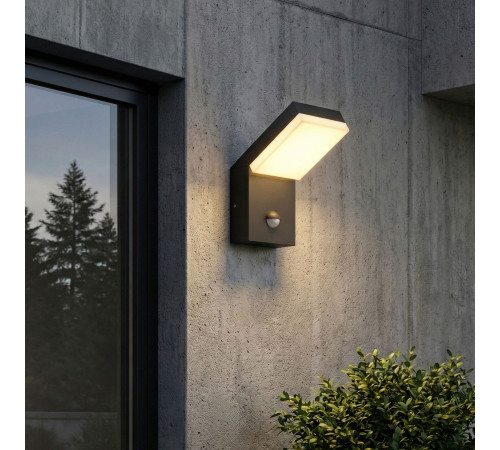Уличный настенный светодиодный светильник Sensor IP54 с датчиком движения 1541 TECHNO LED серый