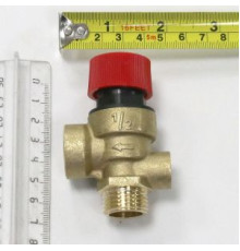 Клапан предохранительный Baxi 3 бар G 1/2 BX4991100021