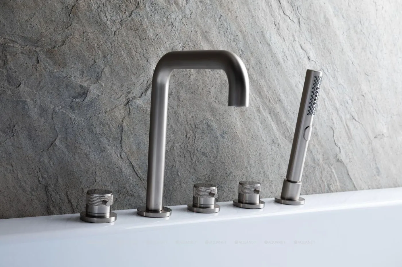 Смеситель на борт ванны Allen Brau Priority излив 190 мм брашированный никель 5.31007-BN