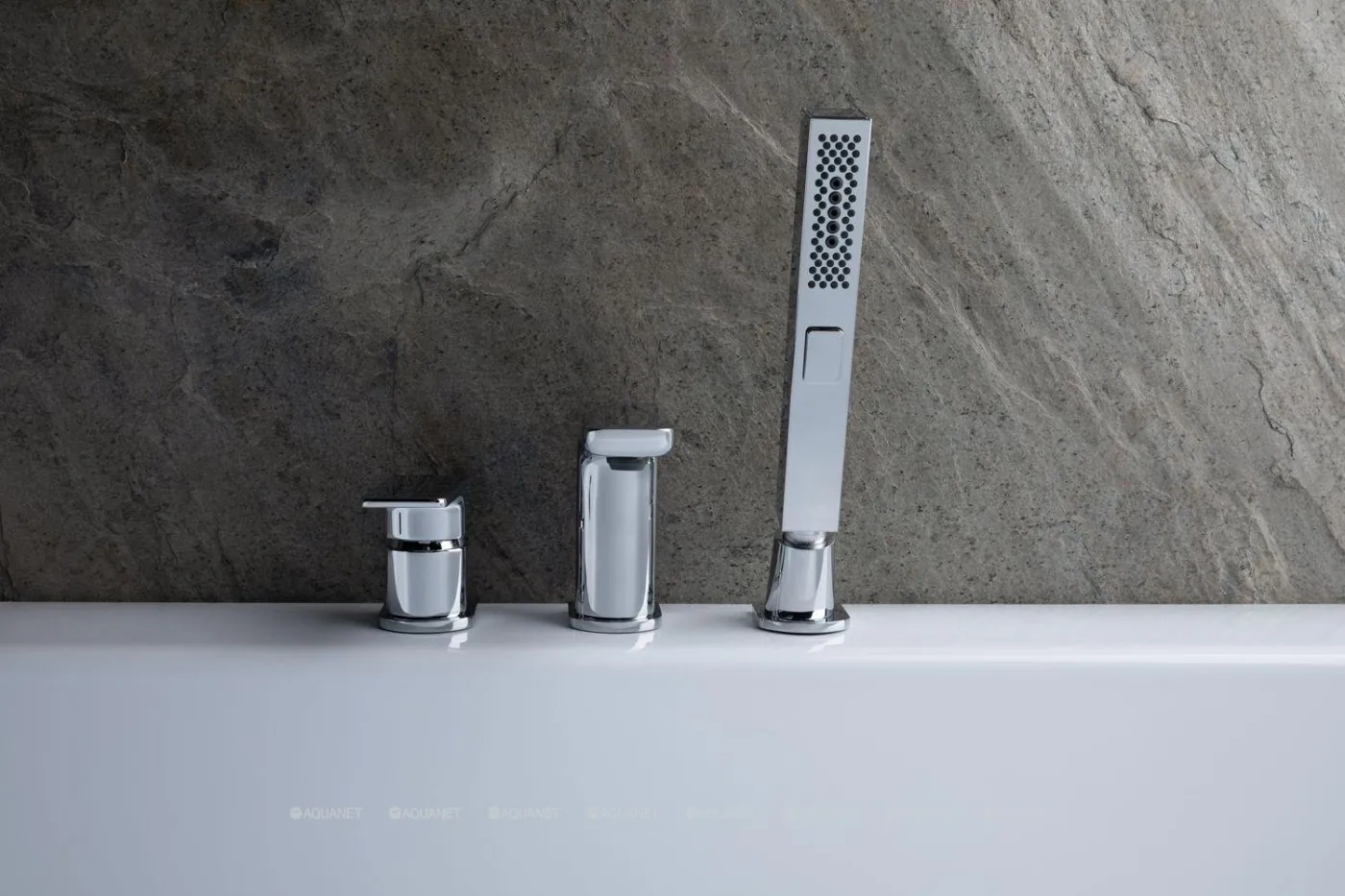 Смеситель на борт ванны Allen Brau INFINITY излив 180 мм хром 5.21008-00